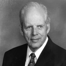 GLEN HOWARD MEAD Obituary pic