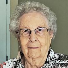 DOREEN ROSLYN HYDE Obituary pic