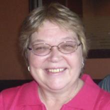 BETTY DIXON (BROADFOOT)  Obituary pic