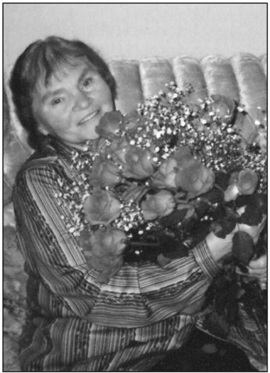 Anneliese ALFRED Obituary pic