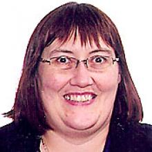 DR. JENNIFER GWEN SIEMENS  Obituary pic