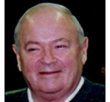 DOUGLAS WILLIAM ROBERTSON  Obituary pic