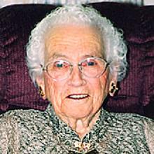 VIVIAN IDELL MACKENZIE  Obituary pic