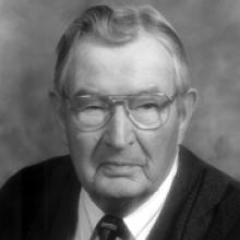 FRED VAN DER MOLEN  Obituary pic