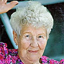 PHYLLIS MAY EDWARDS (HAMMERSELY)  Obituary pic