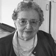LORETTA LEWIS Obituary pic