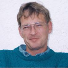 ROBIN MCWILLIAM WALKER  Obituary pic