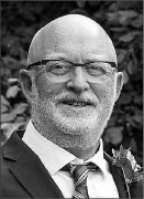 Ken PETERS Obituary pic