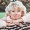CRISCHUK, LINDY photo