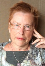 Aulis, Elaine photo