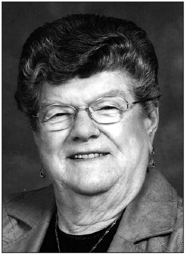 DAVIDSON, Betty photo