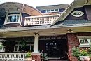 Moreland Manor ... 