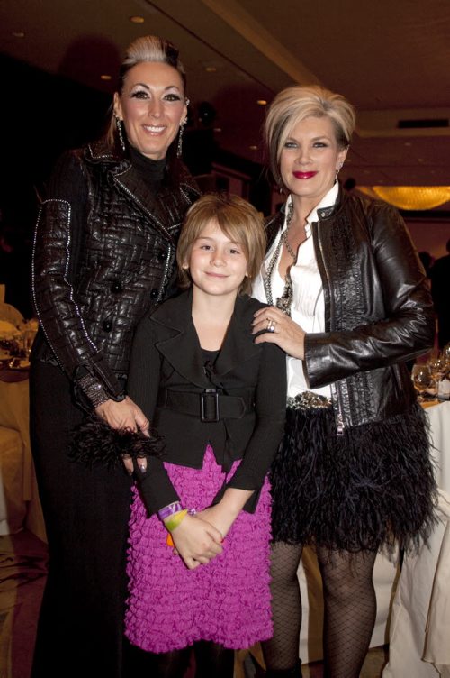 JOHN JOHNSTON / WINNIPEG FREE PRESS  The Social Page for December 4, 2010 17th Annual Bow Wow Ball ñ Fairmont Hotel  (L-R) Bev Howe, Steele Lancon, and Colleen Munro