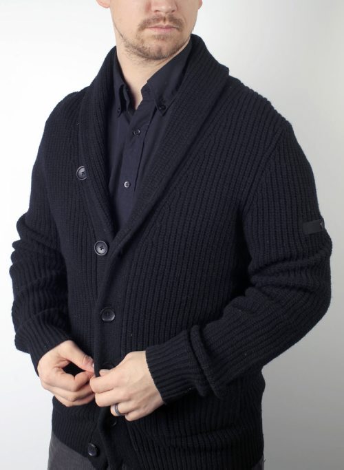 MIKE.DEAL@FREEPRESS.MB.CA 101208 - Wednesday, December 08, 2010 - Fashion Gift Guide Men's sweater various fashion items for the story by Connie Tomato. MIKE DEAL / WINNIPEG FREE PRESS