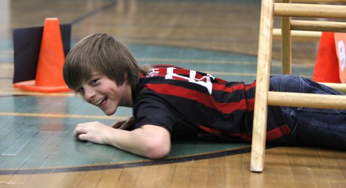 Ruth Bonneville Winnipeg Free Press Dec 08 , 2010 2017 Project - Windsor School grade six students are in the midst of their middle years learning about electricity, becoming a patrol, fitness tests, getting braces, taking band class and becoming the king of the snow hill on the school grounds. Mason works his way a fitness drill during gym class.