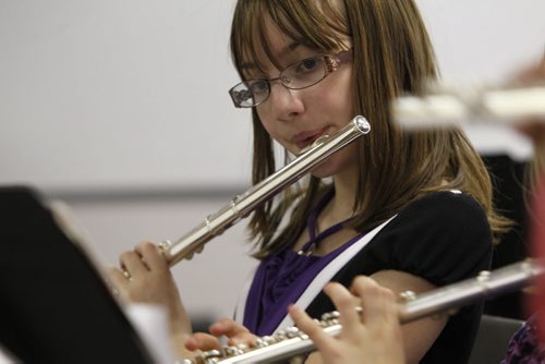 Ruth Bonneville Winnipeg Free Press Dec 08 , 2010 2017 Project - Windsor School grade six students are in the midst of their middle years learning about electricity, becoming a patrol, fitness tests, getting braces, taking band class and becoming the king of the snow hill on the school grounds.  Juliana plays the flute with her classmates during band class.