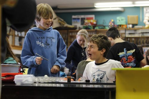 Ruth Bonneville Winnipeg Free Press Dec 08 , 2010 2017 Project - Windsor School grade six students are in the midst of their middle years learning about electricity, becoming a patrol, fitness tests, getting braces, taking band class and becoming the king of the snow hill on the school grounds.    Avery (left) and Quinn experiment with electricity in science class.