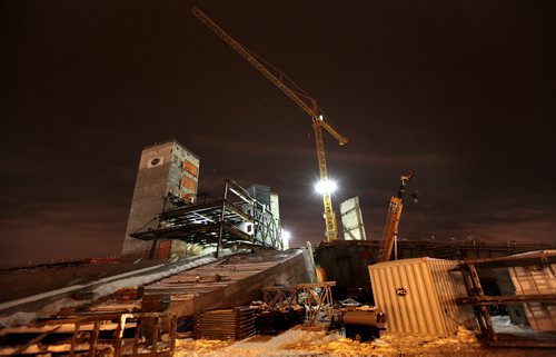 PHIL.HOSSACK@FREEPRESS.MB.CA 101208-Winnipeg Free Press Human RIghts Museum seen Wed night....... CMHR