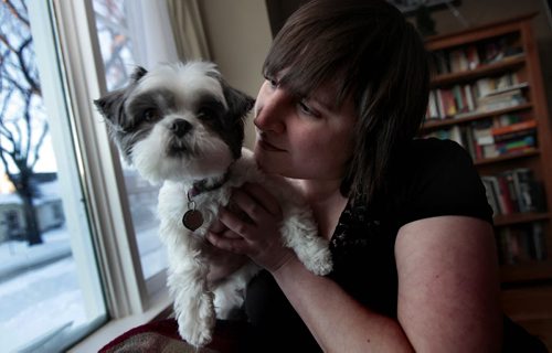 PHIL.HOSSACK@FREEPRESS.MB.CA 119193-Winnipeg Free Press Liz Hover and her pooch Sadie, recently won Blog Honors...See Melissa M's tale.....
Winnipegs Liz Hover and her pooch, Sadie, beat out hordes of crafty competitors to win a third-place prize in the Canadian Weblog Awards. Well, technically Hover won the award, but the star of her dog-themed blog, Sadie The Shih Tzu, stole some of the limelight.