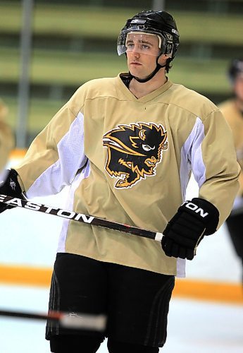 Ruth Bonneville Winnipeg Free Press Feb 10, 2011 Sports - U of M Bison Men's Hockey Team leading scorer Blair Macaulay.