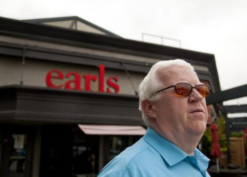 HADAS.PARUSH@FREEPRESS.MB.CA - Paul Ash outside Earls restaurant on Main Street, downtown. Ash and his brother, Peter, have albinism and have asked Earls to get rid of the "Albino Wings" on its menu, to which the company said no. HADAS PARUSH / WINNIPEG FREE PRESS, JUNE 20, 2011.