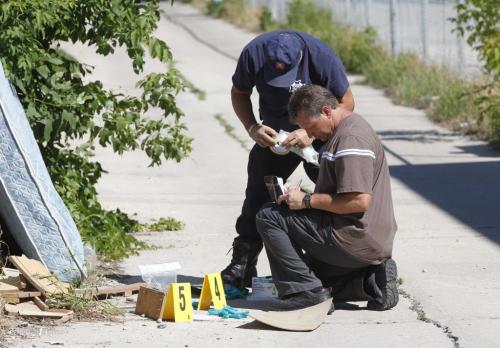 166 Mighton. Scene of a possible firebombing. Police and fire investigate. July 12, 2011 (BORIS MINKEVICH / WINNIPEG FREE PRESS)