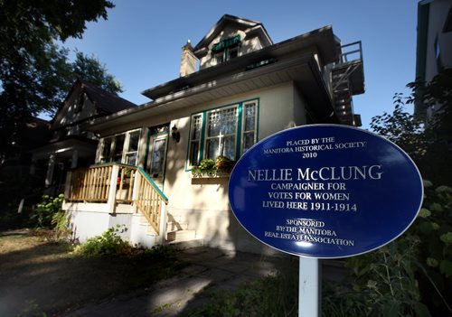 Nellie McClung's home on Chestnut street. Now owned by Dr Kurt Markstrom. See story... August 25, 2011 - (Phil Hossack / Winnipeg Free Press)