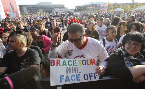 NHL Faceoff 2011 at the Forks. Part at the Forks with dancing Gabe.  Oct. 6, 2011 (BORIS MINKEVICH / WINNIPEG FREE PRESS)
