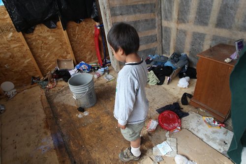Lucas Rae, 3 years old in his temporary housing at St. Theresa Point First Nation as his family home is being renovating with running water- See Mary Agnes No Running Water Feature  August 17, 2011   (JOE BRYKSA / WINNIPEG FREE PRESS)