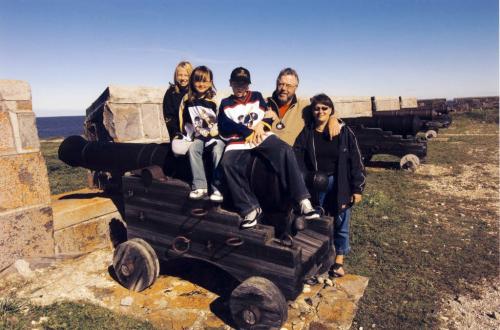 (left to right) Kids Sarah, Cristina and Matthew, Reg Alcock, wife Karen Taraska-Alcock.Sarah says the photo was taken up at Prince of Wales Historic Site near Churchill,  when she was about 14. Which would make it about five years ago.  - for Gord Sinclair story / Winnipeg Free Press