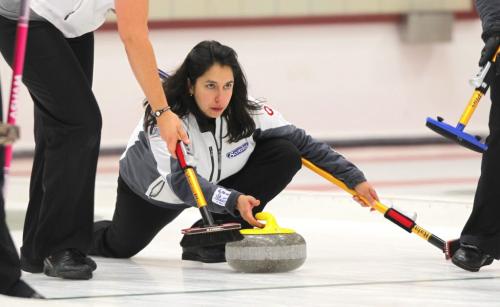 Final in the 2011 Manitoba Lotteries Women's Curling Classic at the Fort Rouge Curling Club. Renee Sonnenberg.  Oct. 24, 2011 (BORIS MINKEVICH / WINNIPEG FREE PRESS)