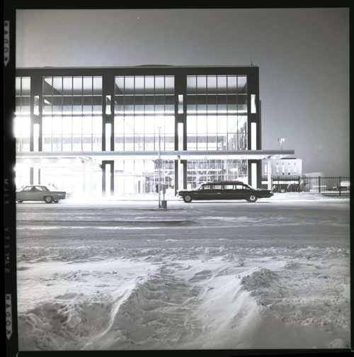 A Henry Kalen photograph of the Winnipeg International Airport Terminal Building taken from a collection of airport images compiled between 1959 and 1969. CREDIT: University of Manitoba Archives & Special Collections