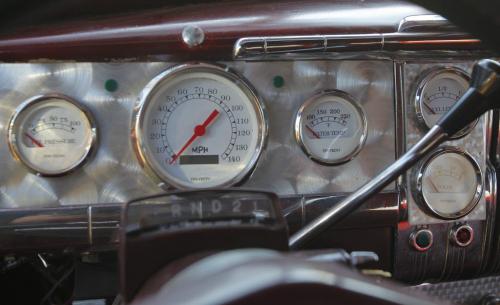 AUTO CLASSIC CARS- Otto So's 1948 DeSoto Suburban. November 1, 2011 (BORIS MINKEVICH / WINNIPEG FREE PRESS)