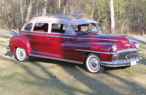 AUTO CLASSIC CARS- Otto So's 1948 DeSoto Suburban. November 1, 2011 (BORIS MINKEVICH / WINNIPEG FREE PRESS)