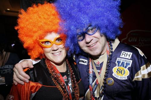VANCOUVER, BC: NOVEMBER 27, 2011 --  Samantha Burke and Wayne Czernicki were out taking part in Grey Cup festivities in Vancouver Saturday, November 26, 2011. (John Woods/Winnipeg Free Press)