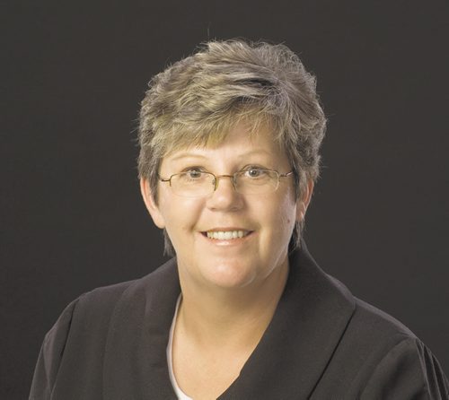 Manitoba Movers for January 16 2012 - Winnipeg REALTORS¬Æ 2012 BOARD OF DIRECTORS: Shirley Przybyl of Century 21 Bachman & Assoc. is President.