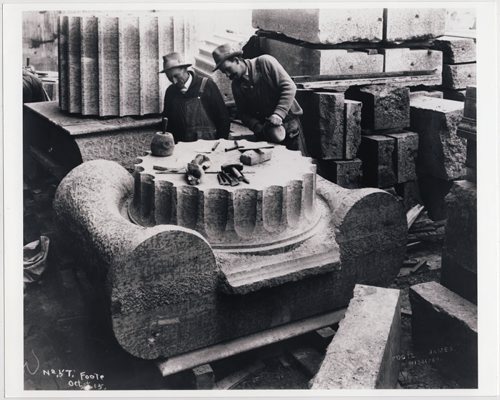Foote Collection Manitoba Archives Neg# N2187 Collection: Foote 587 Date: October 5, 1915 Stone masons work on what will be the top of a column made of limestone during construction of the Manitoba Legislative Building. Winnipeg fparchive