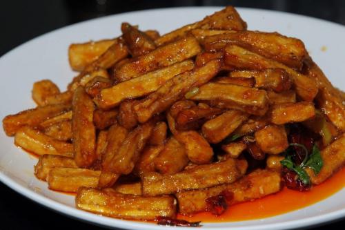Yougot Chinese Restaurant Inc. -  Fish scented eggplant. January 18, 2012 BORIS MINKEVICH / WINNIPEG FREE PRESS