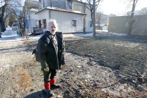 Ed Ackerman at his property where he stood on the roof in protest on Bannatyne. January 26, 2012 BORIS MINKEVICH / WINNIPEG FREE PRESS