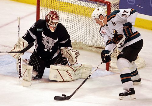 BORIS MINKEVICH / WINNIPEG FREE PRESS  070117 Manitoba Moose #37 Lee Goren tries to put the puck past San Antonio Rampage goalie #31 David LeNeveu.