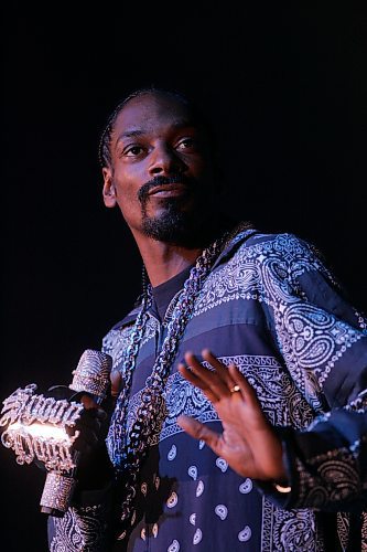 BORIS MINKEVICH / WINNIPEG FREE PRESS  070123 Snoop Dogg at the Winnipeg Convention Centre.