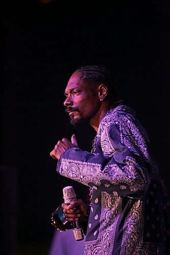 BORIS MINKEVICH / WINNIPEG FREE PRESS 070123 Snoop Dogg at the Winnipeg Convention Centre.