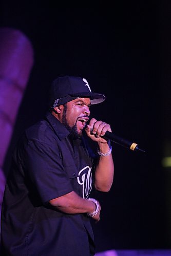 BORIS MINKEVICH / WINNIPEG FREE PRESS 070123 Ice Cube at the Winnipeg Convention Centre.