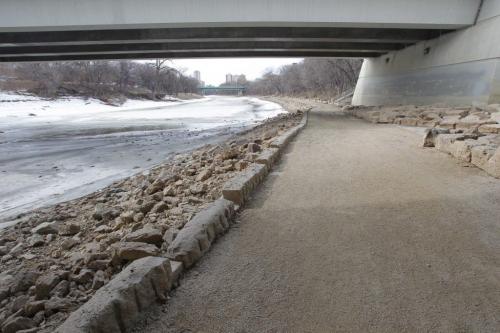 The River Trail at the Forks. Generic shots. March 14, 2012  BORIS MINKEVICH / WINNIPEG FREE PRESS