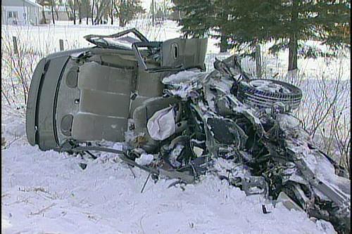 GLOBAL TV - train collision - fatal accident in La Broquerie Saturday February 03/2007  winnipeg free press