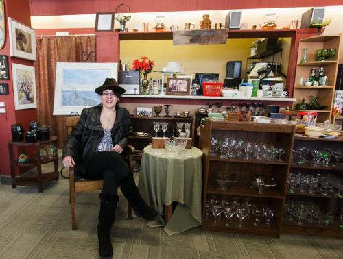 Declutter.ca and Back in Use Books and More owner Claudia Earl sits among the former treasures in her St. Boniface-area antiques store. Story by Maureen Scurfield Sunday Xtra 120420 - Friday, April 20, 2012 -  Melissa Tait / Winnipeg Free Press