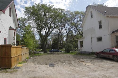 A plan for a fourplex at 705 McMillan (between Hugo and McMillan). The lot is currently vacant, but Ernie Walter's plan for a fourplex was turned down by City planners who felt it was too dense and out of character for that site. . May 10, 2012  BORIS MINKEVICH / WINNIPEG FREE PRESS