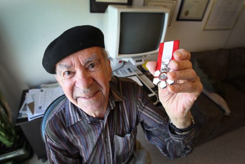 Val Werier with his order of Canada he received in Ottawa in 1998- See Gordon Sinclair story - May 11, 2012   (JOE BRYKSA / WINNIPEG FREE PRESS)
