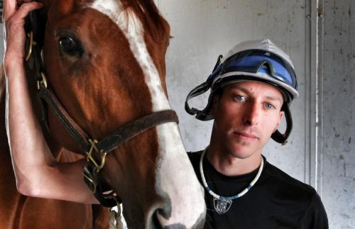 Robert Reeves Jr., 32, with Yourhouseisclean at Assiniboia Downs. Reeves arrived in Winnipeg about two weeks ago and this past weekend won seven races and is the early leader in the jockey standings. 120517 May 17, 2012 Mike Deal / Winnipeg Free Press
deal2012poy