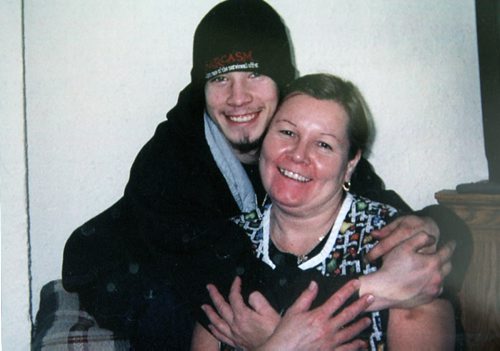 Carol deDelly with her son Tim McLean, 22 years, beheaded by passenger Vince Li in July 2008 on a Greyhound Bus in Manitoba - See Lindor Reynolds story- May 18, 2012   (JOE BRYKSA / WINNIPEG FREE PRESS)( Family Photo  Christmas 2007)